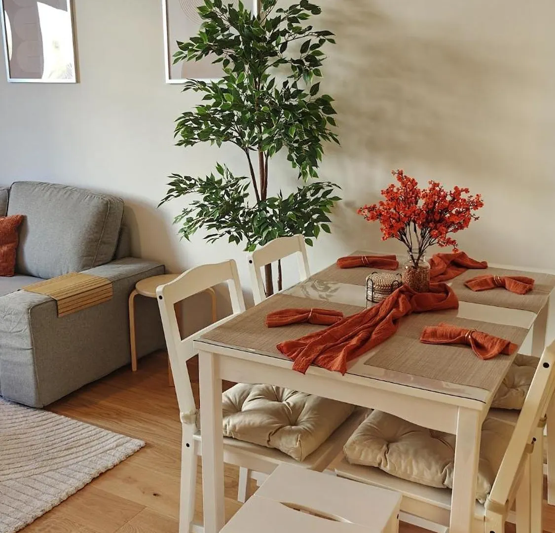 Highgarden - Warm & Cozy Apartment Brussels Belgium